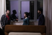 “Ev teatrı” üslubunda hazırlanmış tamaşanın premyerası olub