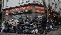 Günün fotosu: Paris zibil içindədir