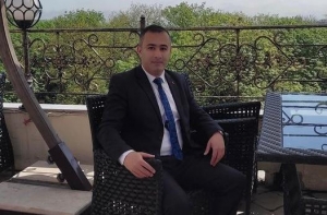 “Və tez çıxar uşaqlığın yadından... “ – Habil Yaşarın şeiri