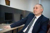Qurban Yaquboğlu: “Ağrılı ahlar kimi günlər axır irəli…”