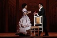 “Traviata” operasının tamaşası böyük maraqla qarşılanıb