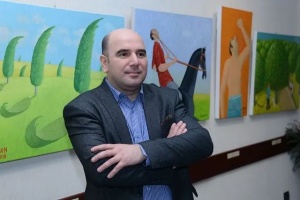 Dil&ccedil;ilik &uuml;zrə magistrliyi atıb rəssamlığa &uuml;z tutdu...