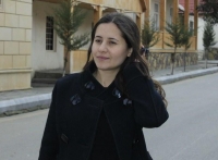 BİRİ İKİSİNDƏ – Şəfa Vəlinin şeirləri