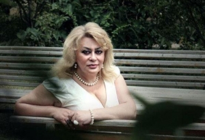 “Atamın xatirəsi ölmüş adamın xatirəsi deyil, canlıdır, yenidir…”