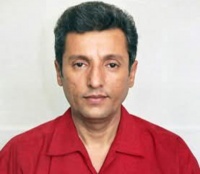 Uşaqların sevimli Ələkbər əmisi