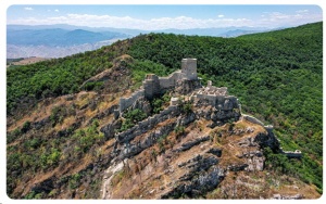 &Ccedil;ıraqqala &ndash; Qədim m&uuml;dafiə istehkamı və qala-şəhər izləri