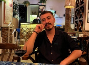 Bəlkə də dəyişən heç nə yoxdur, amma sən dəyişirsən - ESSE