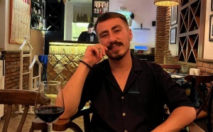 &ldquo;İnsan yalnız ruhundan imtina etdikdə məğlub olur&rdquo;