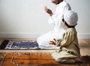 İSLAM DİNİ  hansı dilləri &ouml;yrənməyi g&uuml;nah sayır?