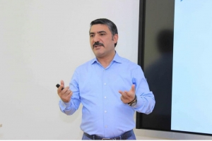 “Təhsilimizi kişiləşdirməliyik, yoxsa erkəkləşdirməli?” - Şəmil Sadiq yazır