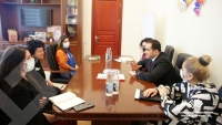 Mədəniyyət nazirinin birinci müavini Elnur Əliyev Xalq artisti Elnarə Kərimova ilə görüşüb