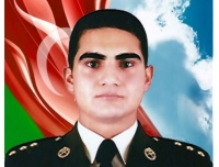 Şəhidlər barədə şeirlər – Fərrux Hüseynov