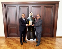 Nizami Gəncəvinin “Xəmsə”si türk dilində nəşr olunacaq
