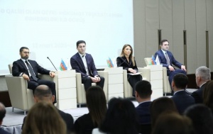 Bakı Konqress Mərkəzində m&uuml;sabiqə qalibi olan QHT rəhbərləri ilə g&ouml;r&uuml;ş ke&ccedil;irilib