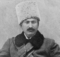 Onun başı o qədər eybəcər hala salınıbmış ki, oğlu meyitini yalnız keçə çəkmələrindən tanıya bilibmiş