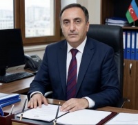 M&uuml;əllimlərin işdən azad olunması, hicab məsələsi və direktorların məsuliyyəti