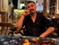 &Ouml;lmədiyimizi &ouml;z&uuml;m&uuml;zə s&uuml;but etmək &uuml;&ccedil;&uuml;n səhərlər yuxudan oyanırıq&hellip; - ESSE