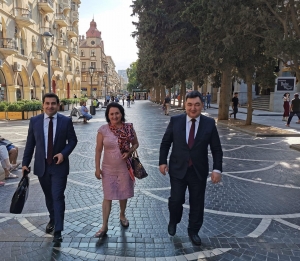Günün fotosu: Turançılığa gedən bir yolda