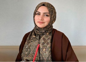 &ldquo;Mən kiməm? Bəlkə hamısı, bəlkə də he&ccedil; biri...&rdquo; S&uuml;meyye Başt&uuml;rk