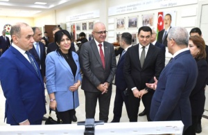 &ldquo;&Uuml;zeyir Hacıbəyli m&uuml;kafatı&rdquo;təqdimatı mərasimində mədəniyyət naziri iştirak edib