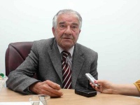 SEYRAN SƏXAVƏT: Yazıçılıq vərdişə çevrildiyi an əhəmiyyətini itirir