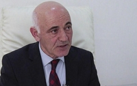 Gözəl havada Vaqif Bəhmənlidən 3 gözəl sevgi şeiri