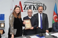 “Azərkitab”dakı kitab təqdimatı Azərbaycan - Macarıstan dostluğunun bariz nümunəsi oldu