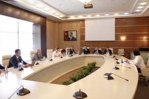 Mədəniyyət naziri Qəbələdə vətəndaşlarla görüşüb