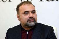 B&uuml;t&uuml;n suallara d&uuml;r&uuml;st cavab tapan adam... - PORTRET