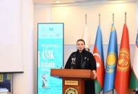 Qənirə Paşayeva TÜRKSOY-da keçirilən tədbirdə geniş məruzə ilə çıxış edib