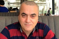 BİRİ İKİSİNDƏ – Mübariz Cəfərlinin hekayələri