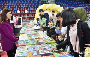 Bakıda Uşaq Kitab Festivalı müvəffəqiyyətlə davam edir