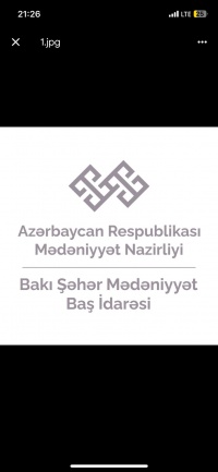 45 yaşlı kitabxana