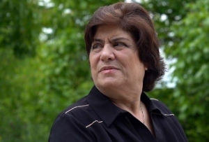 “Heç zaman nə mədhiyyə demişəm, nə də yazmışam” - Flora Xəlilzadə