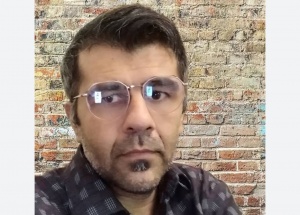 G&uuml;ney Azərbaycan Poeziyası Antologiyasında Xosrov Barışanın &ldquo;Ayrıc&rdquo; şeiri