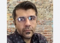 G&uuml;ney Azərbaycan Poeziyası Antologiyasında Xosrov Barışanın &ldquo;Ayrıc&rdquo; şeiri