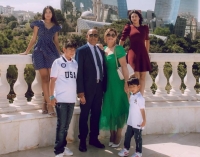 ABŞ-da yaşayan beynəlmiləl ailənin istedadlı qızları…