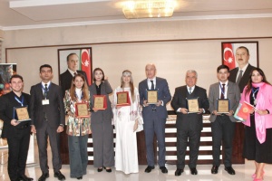 UNUDULMAZ TƏƏSSÜRATLAR - Türk dünyası gənc yazarlarının Lənkəran toplantısı barədə