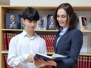 BİR DİREKTOR, BİR ŞAGİRD layihəsində Rəna Hüseynova və Mehdi Yarıyev