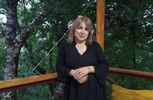 “Baş alıb gedirəm…” - Narıngül Nadirin şeirləri