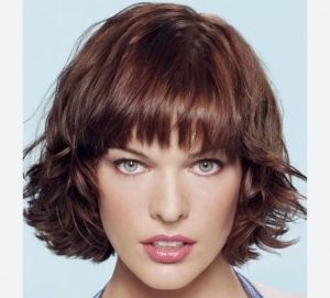 &ldquo;&Uuml;z&uuml;klərin h&ouml;kmdarı&rdquo;, Butan və Mila Yovovi&ccedil;