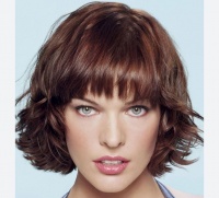 &ldquo;&Uuml;z&uuml;klərin h&ouml;kmdarı&rdquo;, Butan və Mila Yovovi&ccedil;