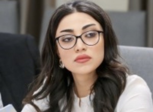 “Dərin-dərin səmaların buludu olaydım kaş ki…” - ŞEİRLƏR