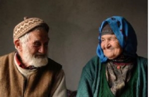 Diqqət! Yaxşı qiymətə valideyin satılır!