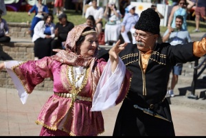 Azərbaycan mədəniyyətinin rəngarəngliyi Kanadada