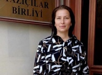 Ruhiyyə Abaszadə &quot;Qələm tutan incə əllər&quot;də...