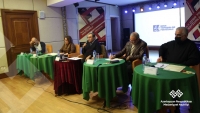 Teatr palitrasında bölgələrin yaratdığı rəngbərənglik