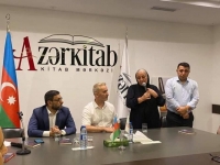 “Azərkitab”da Milli Qəhrəman Polad Həşimova ithaf edilmiş kitabın təqdimatı keçirildi