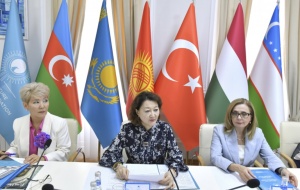 Türk Mədəniyyəti və İrsi Fondunda “Türk irsi dünya arenasında” mövzusunda dəyirmi masa