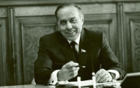 “Heydər Əliyev mənim ailə səadətimin bünövrəsini qoydu”
